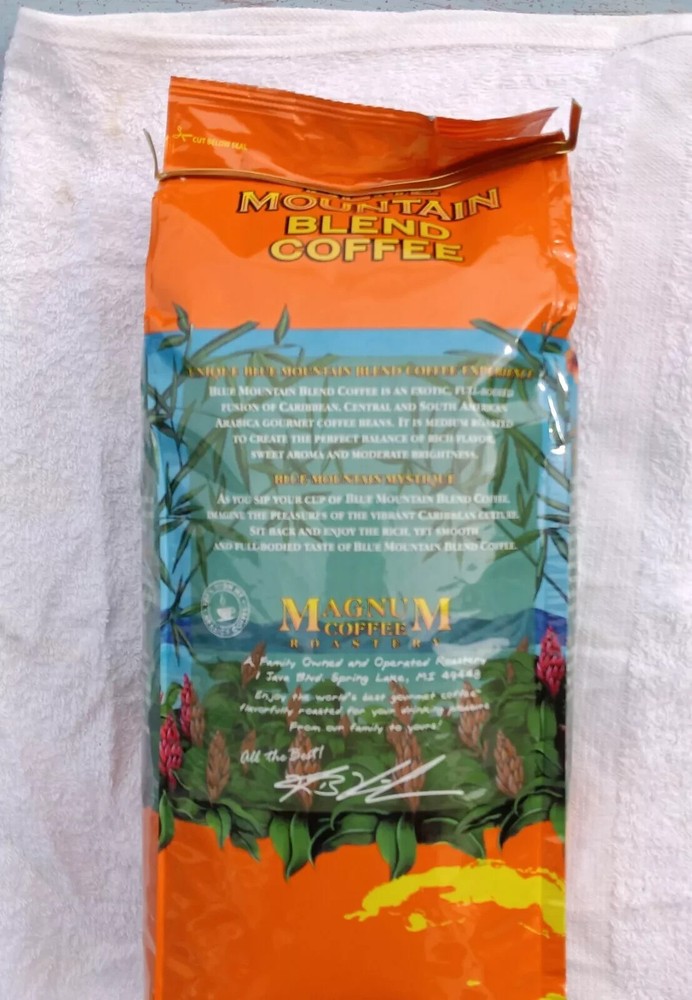 BLUE MOUNTAIN COFFEE BLEND 2 LB