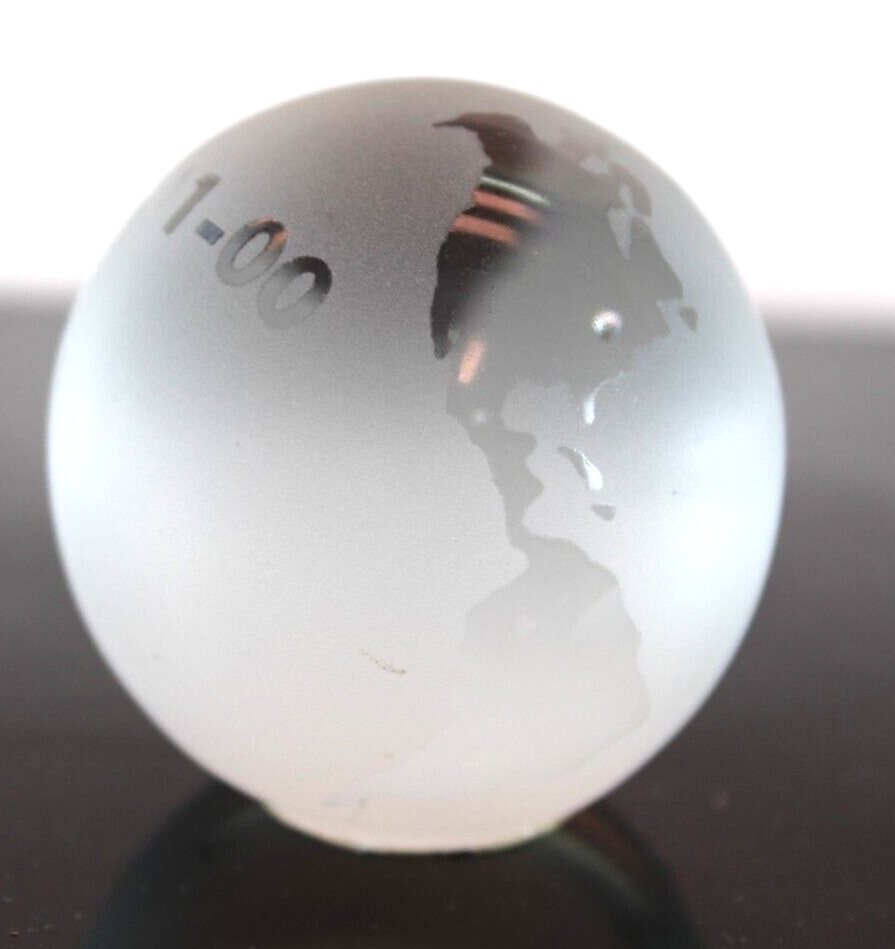 2" Solid Glass Etched Globe 01-01-00 2" Y2K retro