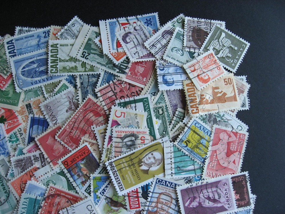 Canada collection 250 different U all pre 1970 stuff here!!