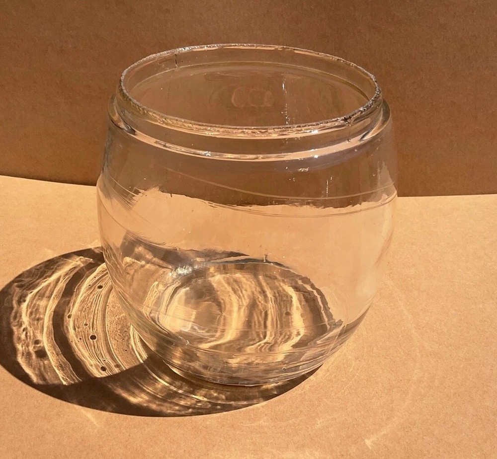Unmarked Clear Glass Lantern Globe Replacment Globe