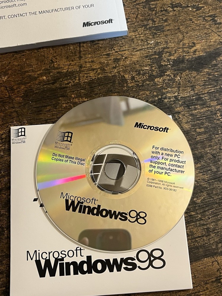 MICROSOFT WINDOWS 98 Cd with Manual-Key maybe used. Please read