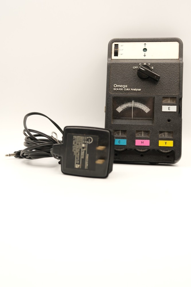 Omega SCA-100 Color Analyzer  READ DESCRIPTION