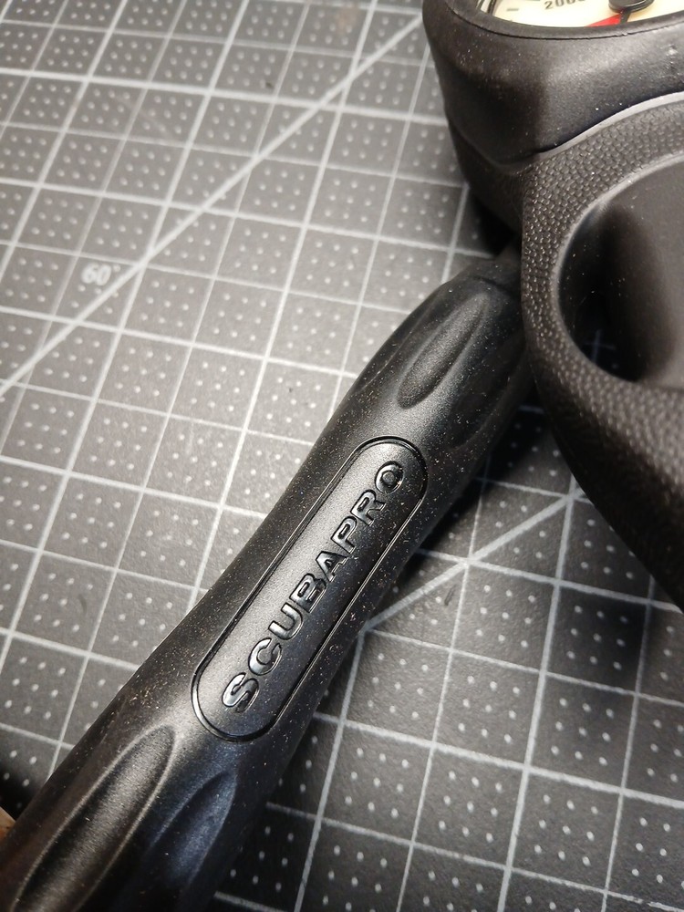 Scubapro 2 Gauge U-Line Console