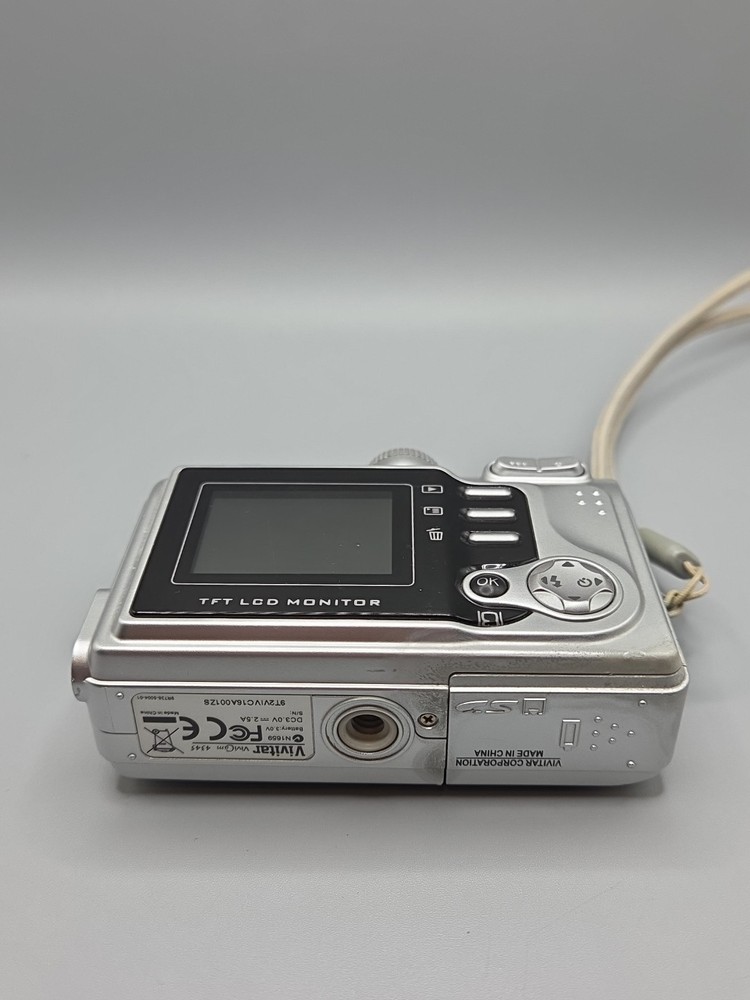 Vivitar Vivicam 4345 Digital Camera, Silver.