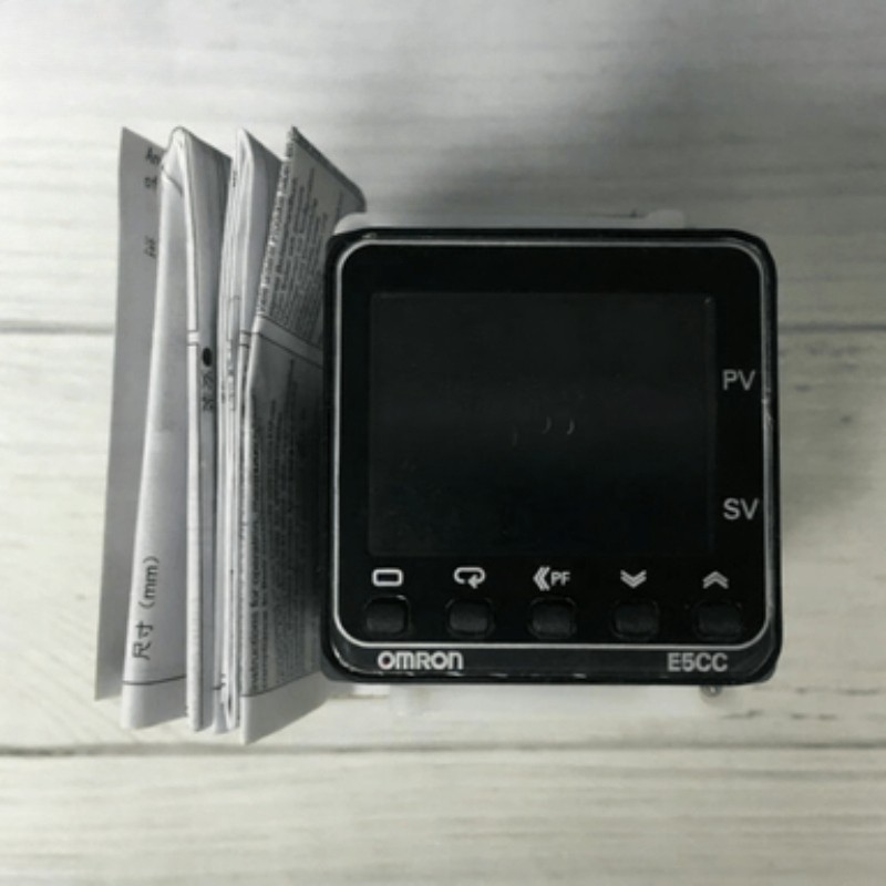 1PCS Omron New E5CC-QX2DSM-000 Temperature Controller Fast delivery