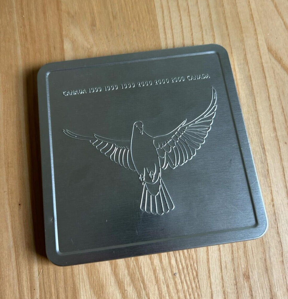 1999 2000 Canada Post Official Millenium Keepsake Stamps & Coin