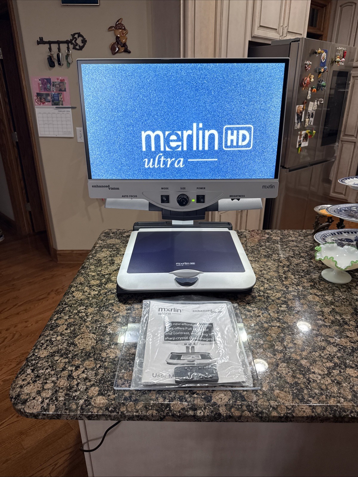 Enhanced Vision Merlin Ultra 1080 HD 22" Video Magnifier MR2UE22A w/Remote/Inst