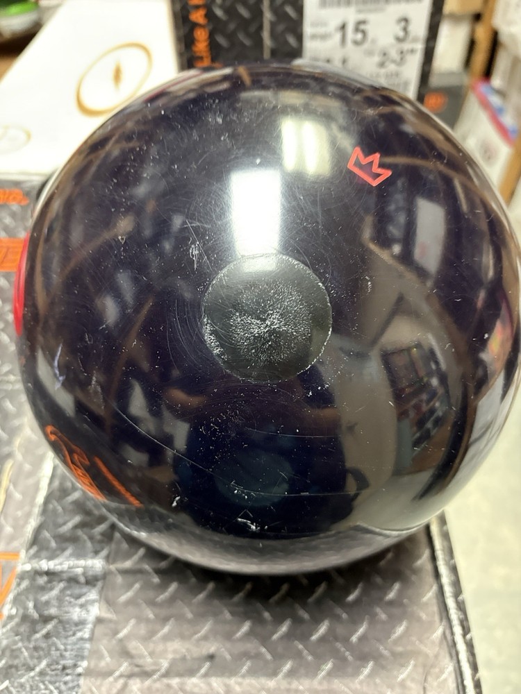 Used Brunswick Knockout Bowling Ball 16 Pounds