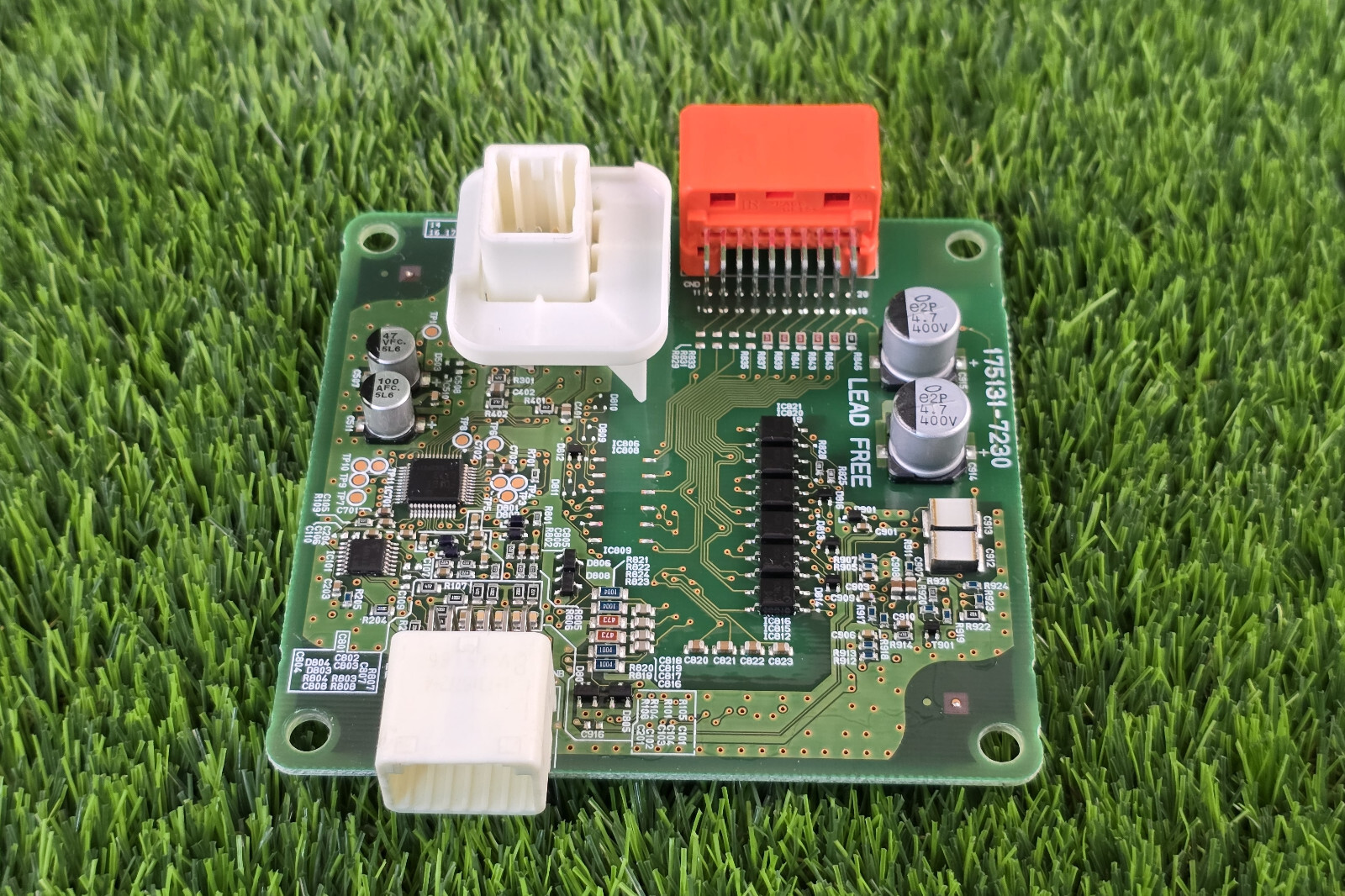 Toyota Prius C 2012-2017 Hybrid Battery Voltage sensor 89892-52011 with wire OEM