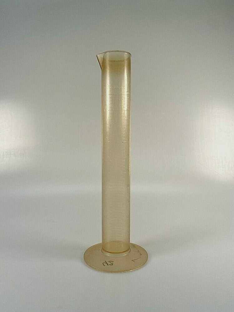 Plastic Graduated Cylinder