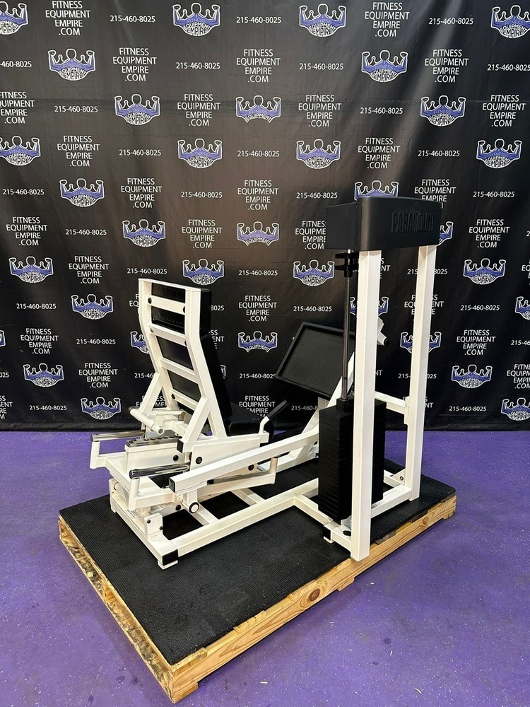 Paramount Compact Seated Leg Press