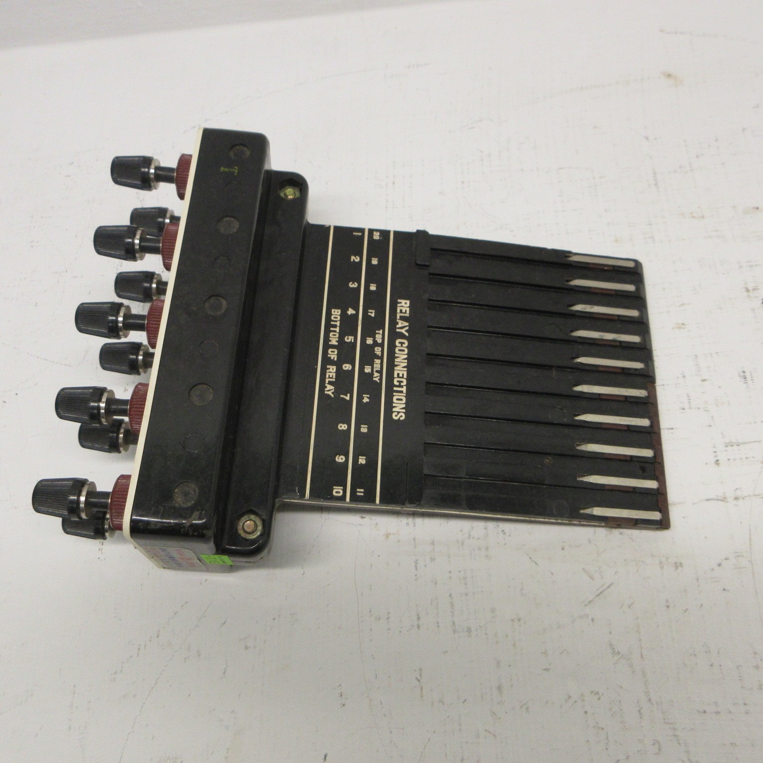 General Electric GE 12XLA12A1 Relay Connection Test Plug Drawouts/Relays/Meters