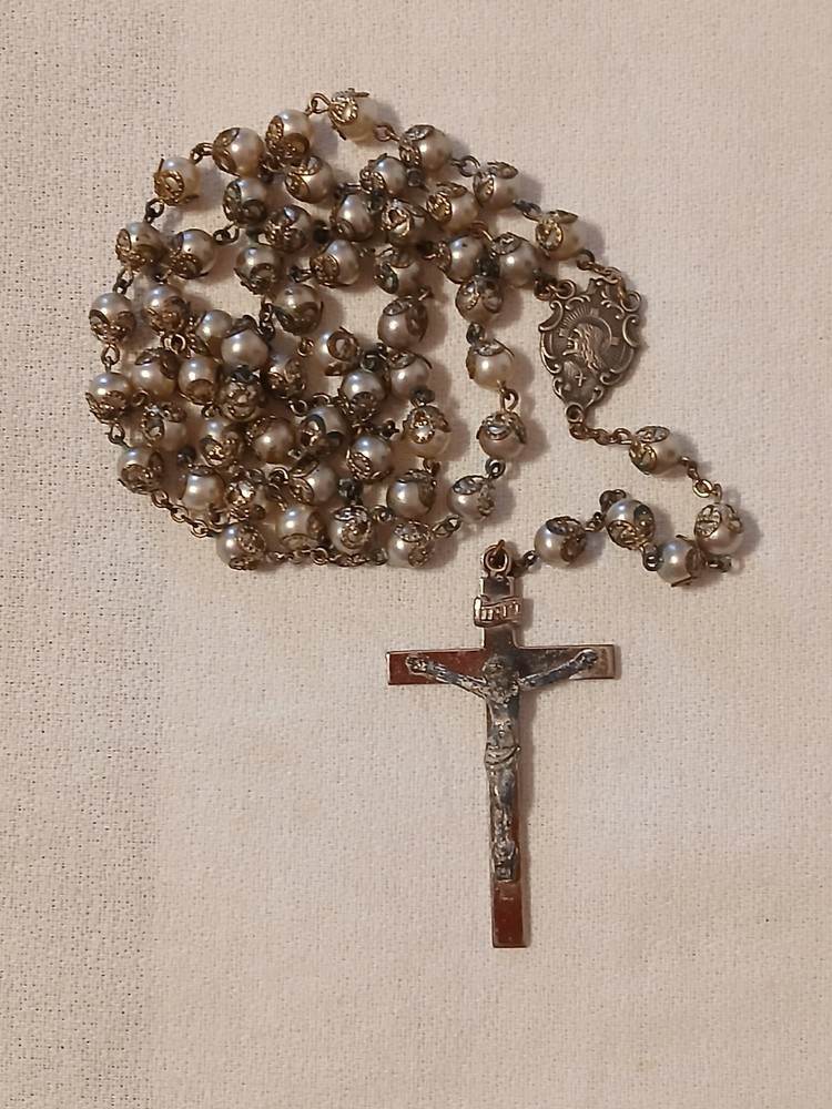 Religious Christianity Pearl Gemstone w/ Silver Filigree 20" Rosary Beads - (g)