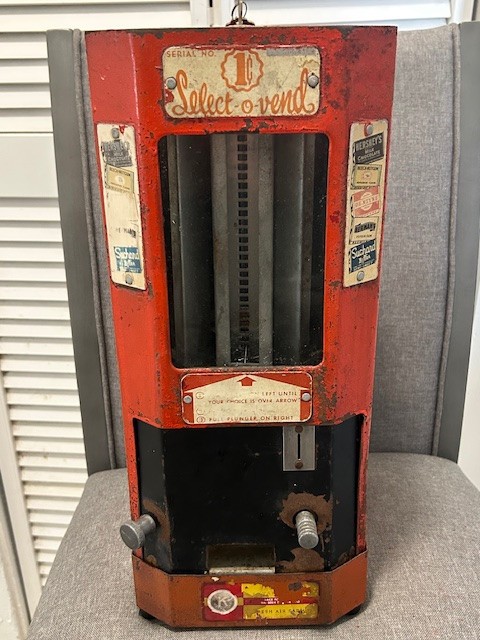 SELECT-O-VEND 1¢ CANDY AND GUM VENDING MACHINE