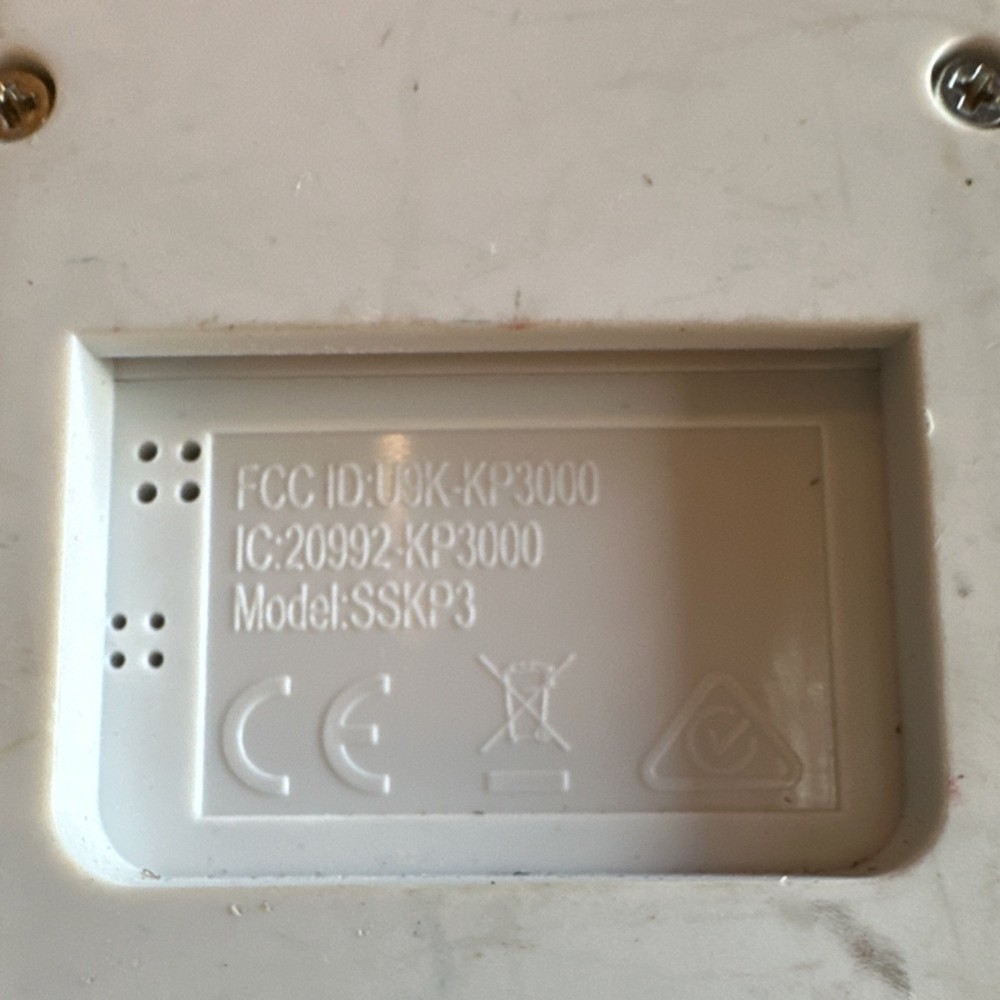 SimpliSafe Security Keypad SSKP3 White Alpha Numeric Programmable Keypad Control