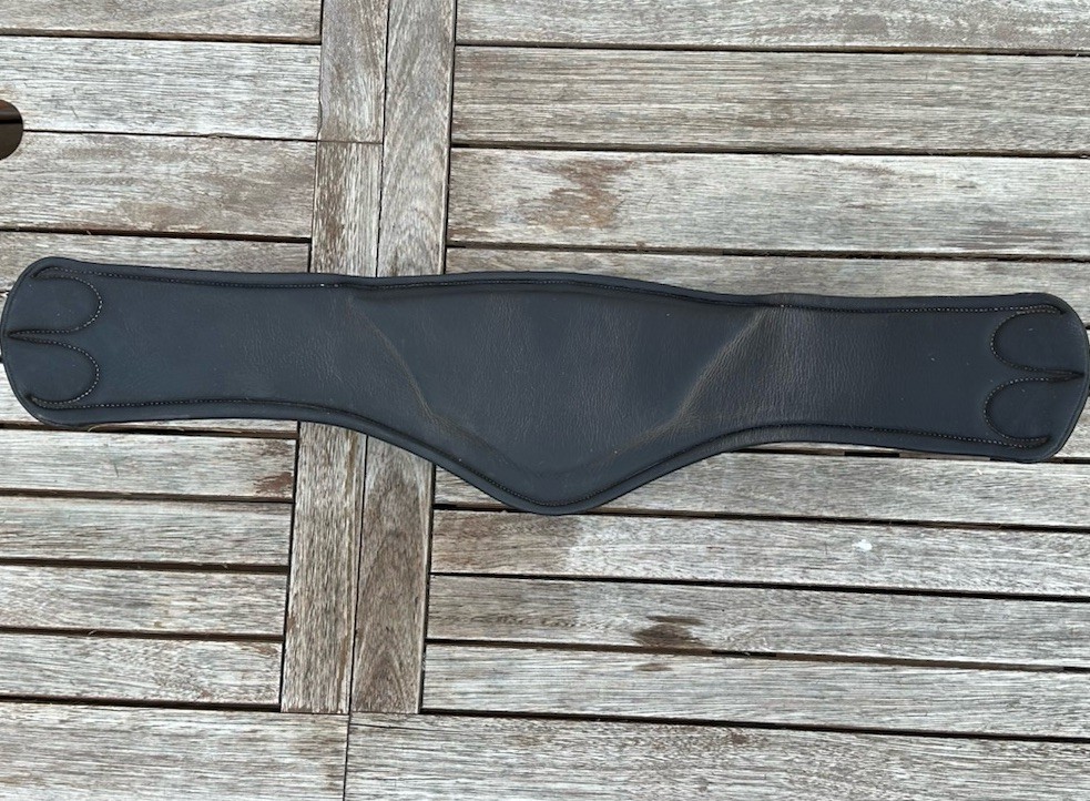 Devoucoux Monoflap Girth Size 24