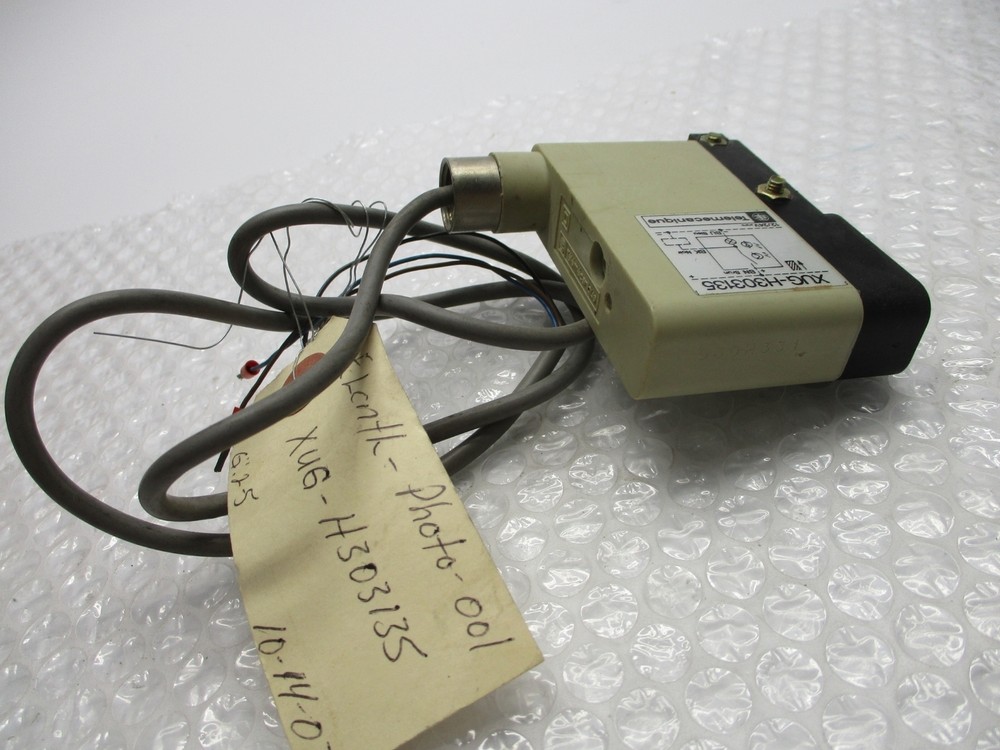 TELEMECANIQUE XUG-H303135 SENSOR SWITCH UNMP