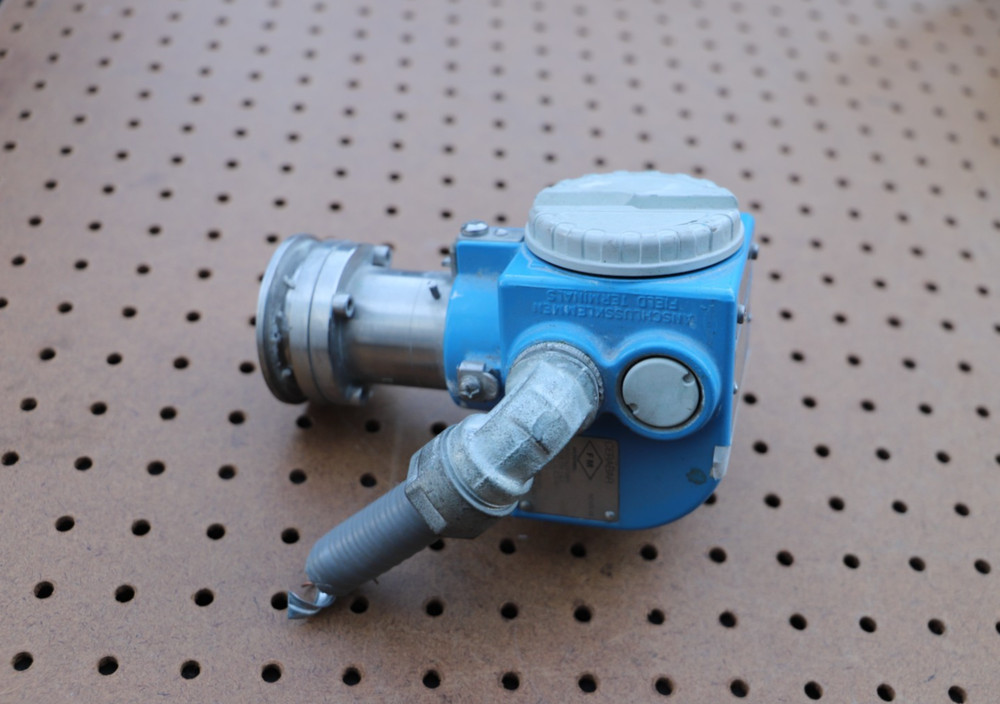 ENDRESS+HAUSER T-MASS PIT-6000 480VAC FLOWMETER