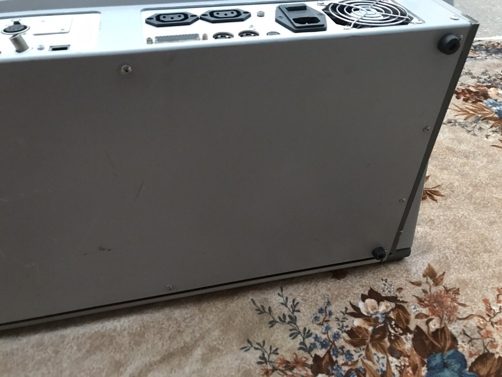 ETC Pro Expression 3 lightning Console, Model#4131A1004 / Read Description