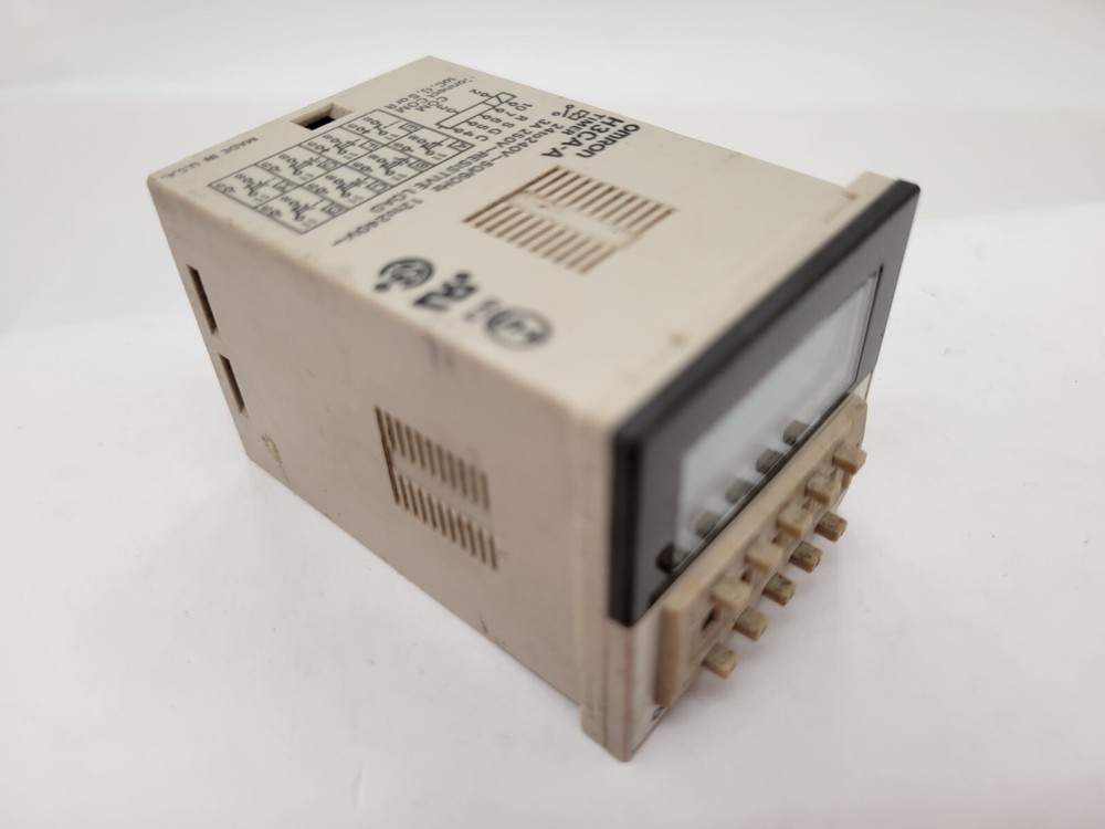Omron H3CA-A Solid State Timer Plug-In SPDT 3-Digit Display 3A 24-240V 11-Pin