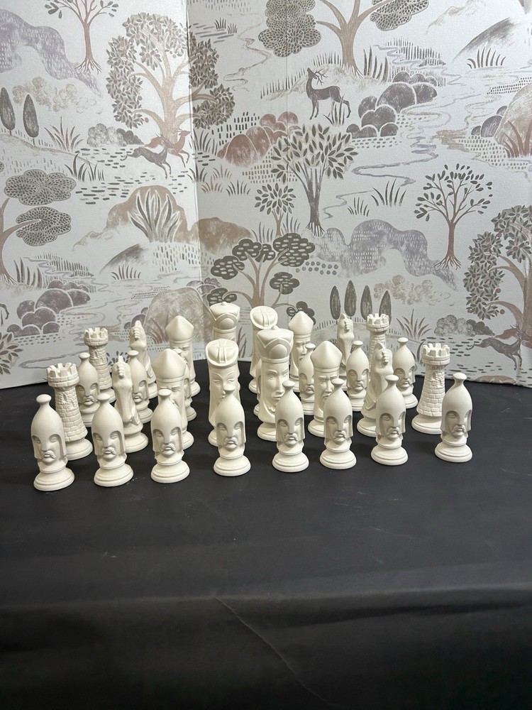 Duncan Full Chess Set; - Ready to Paint, Ceramic Bisque