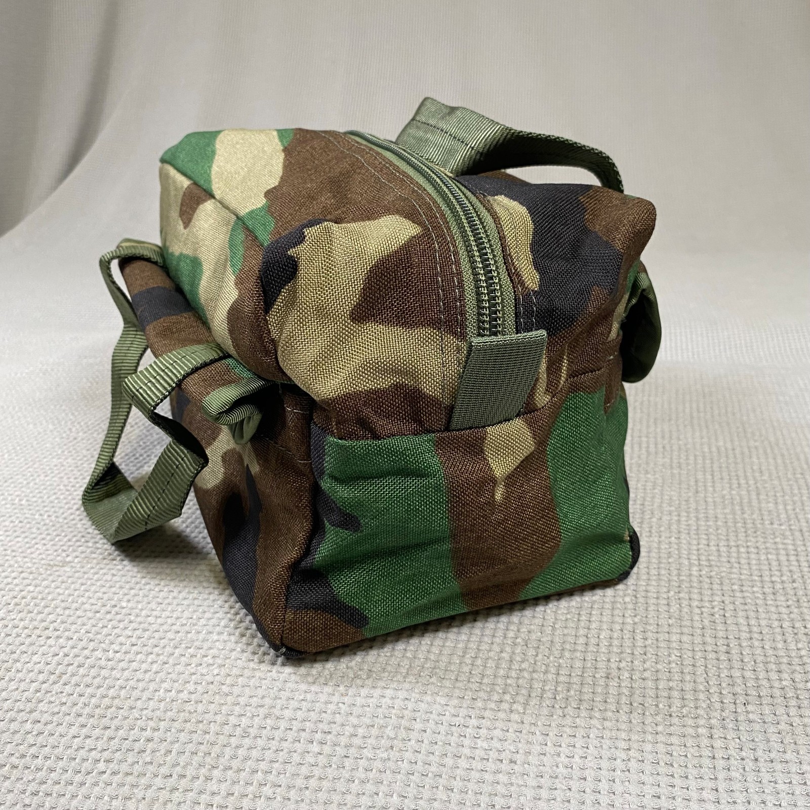 Fireforce Mechanic Tool Bag Bandoleer Holds 18 Magazines M81 WOODLAND USMC USA