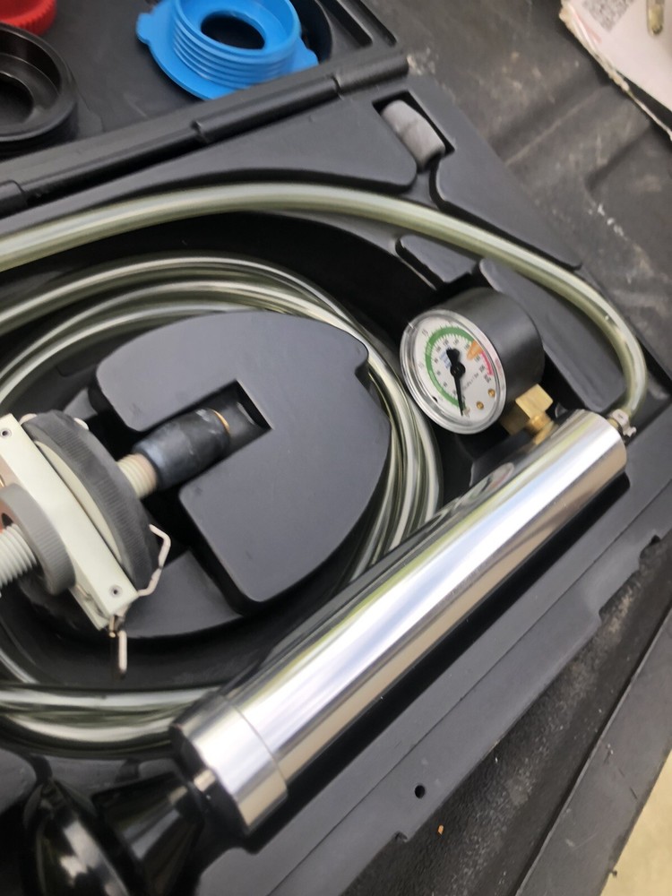 Unitest Cooling System Pressure Tester PBT70800
