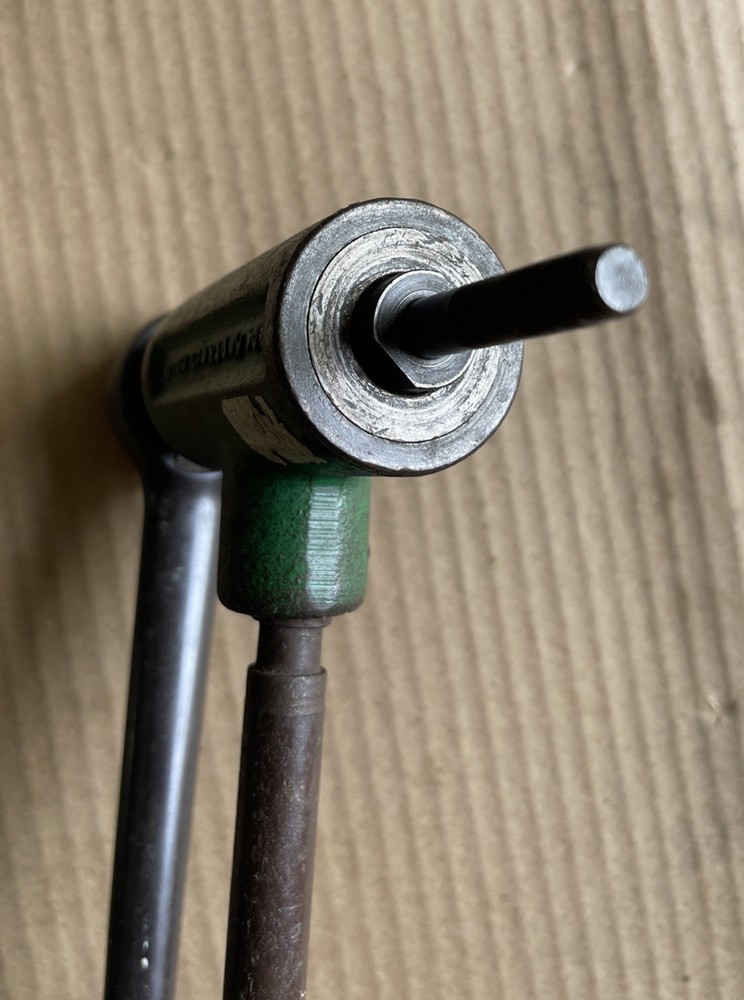 Greenlee 1804 Ratchet Knockout Puller