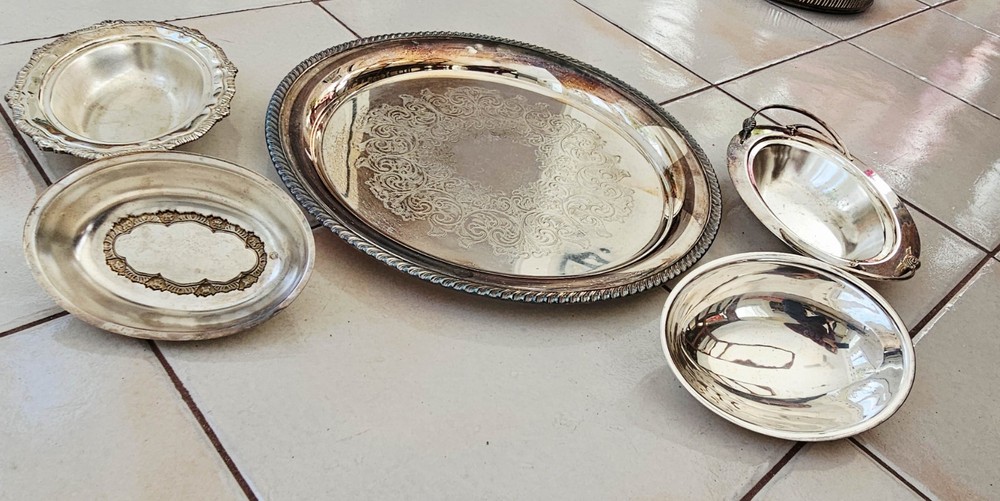 Silverplate Lot 7 Pieces Trays Covered Dishes Assorted Serving Pieces +10 lbs