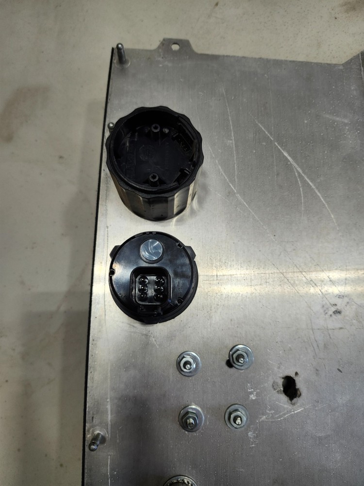 2012 Peterbilt 388 Dash Gauge Panel Cluster S64-6024-300