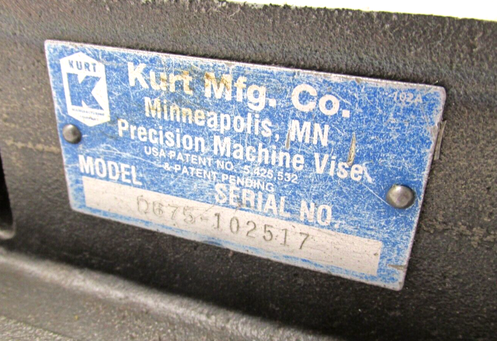 KURT ANGLOCK 6" MILLING MACHINE VISE - #D675