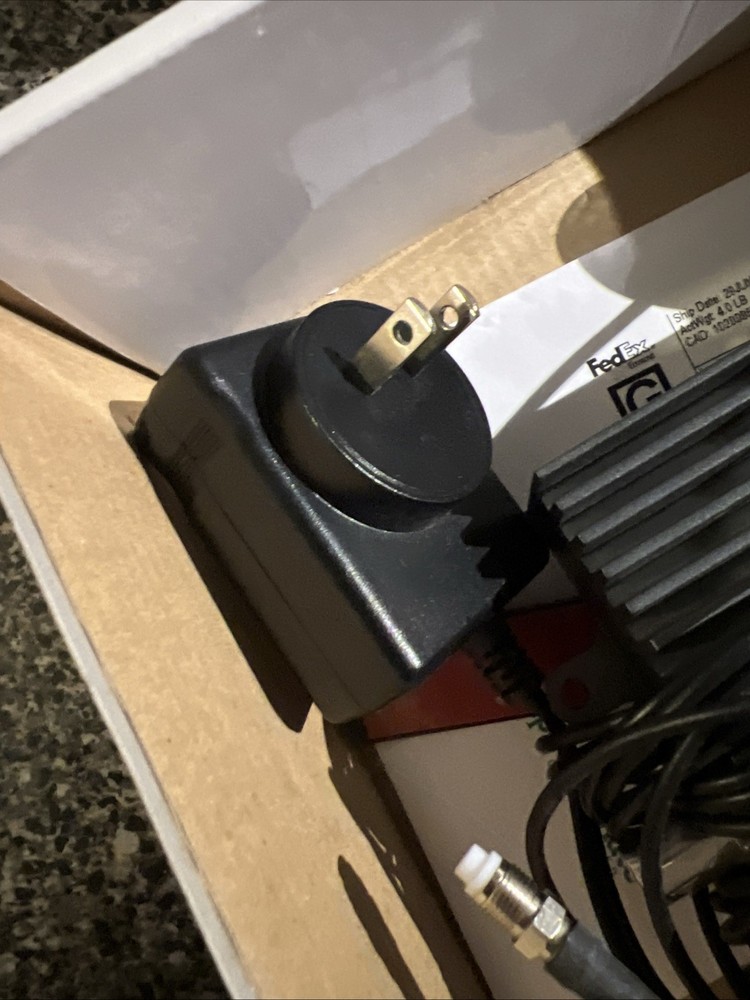 SureCall Wireless Mobile Amplifier CM2000-WL 40dB - Try To Install Excellent
