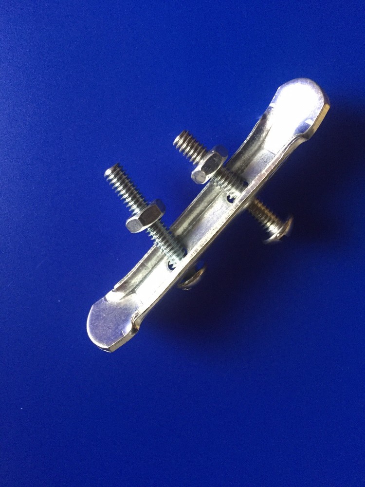 Wald # 552 Basket Fitting Clamp & Hardware For 520 & 535 Baskets NOS