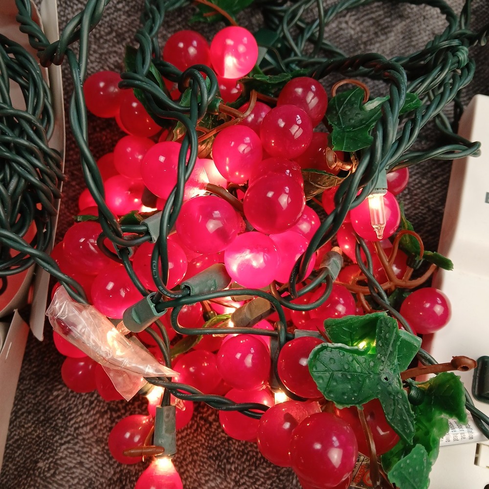 3 Sets Red Grape Cluster Lights String Indoor Outdoor String Lighted Wine Patio
