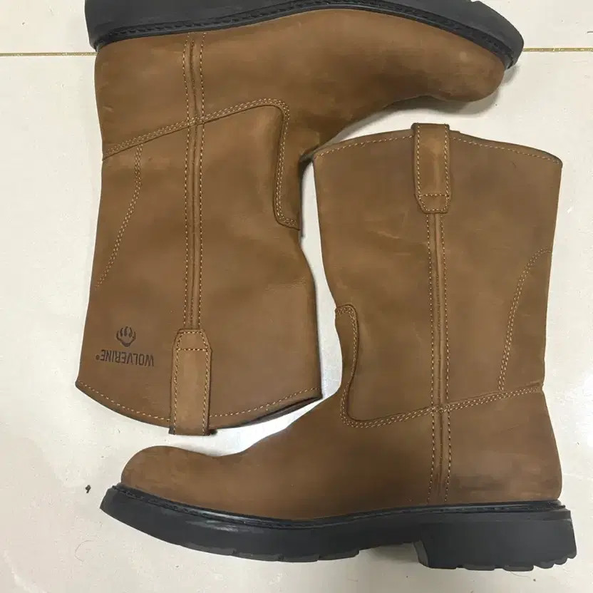 Wolverine Peco US9 Sneakers