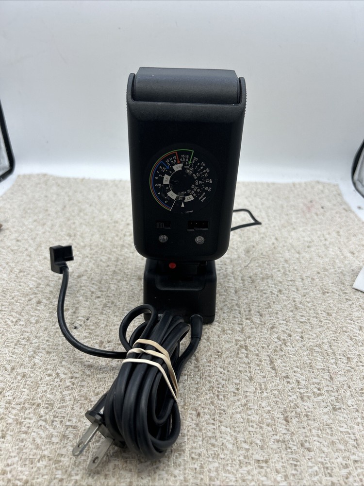 Braun 2000 Flash Unit Flash with Center Contact