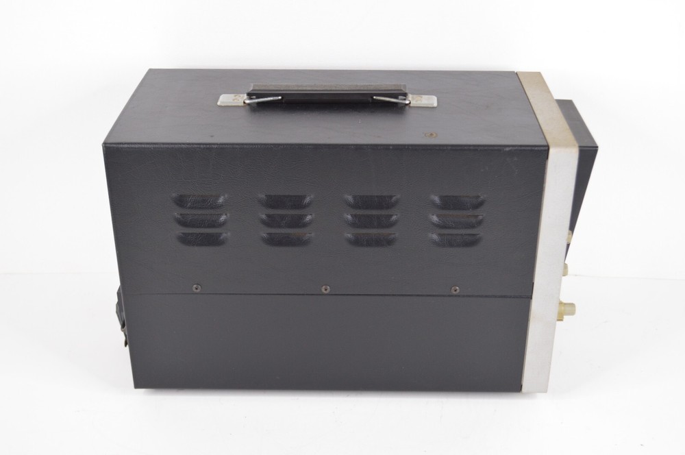 Sencore Model PS29 Minute Man Automatic Triggered Oscilloscope POWERS ON