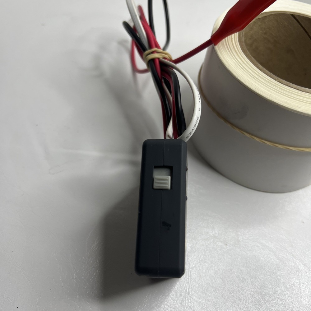 Cen-Tech Cable Tracker, Electrical Wire Finder, Circuit Tester - #94181 Used