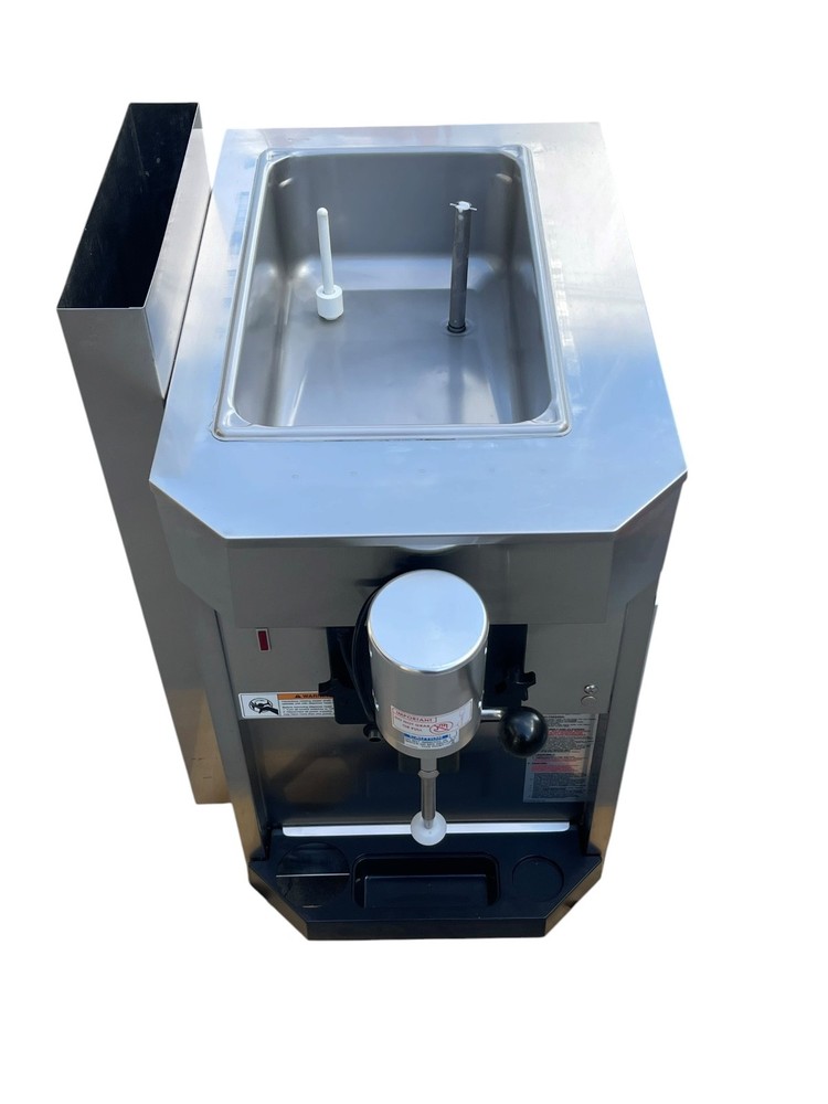 ELECTRO FREEZE CS700 Gravity-Fed Shake Freezer Countertop