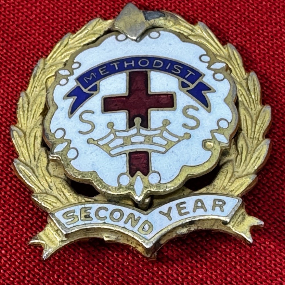 VINTAGE GOLD FILLED METHODIST SECOND YEAR PIN