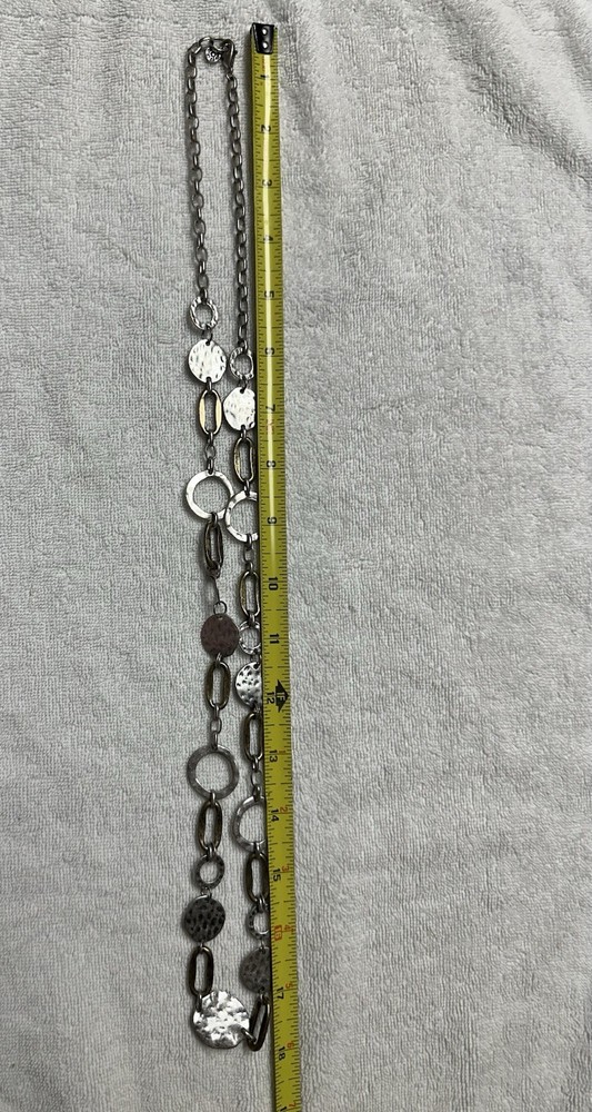 Ruby Rd Primitive Mod Hammered Gold/Silver Tone Circle Oval Link Necklace n0136