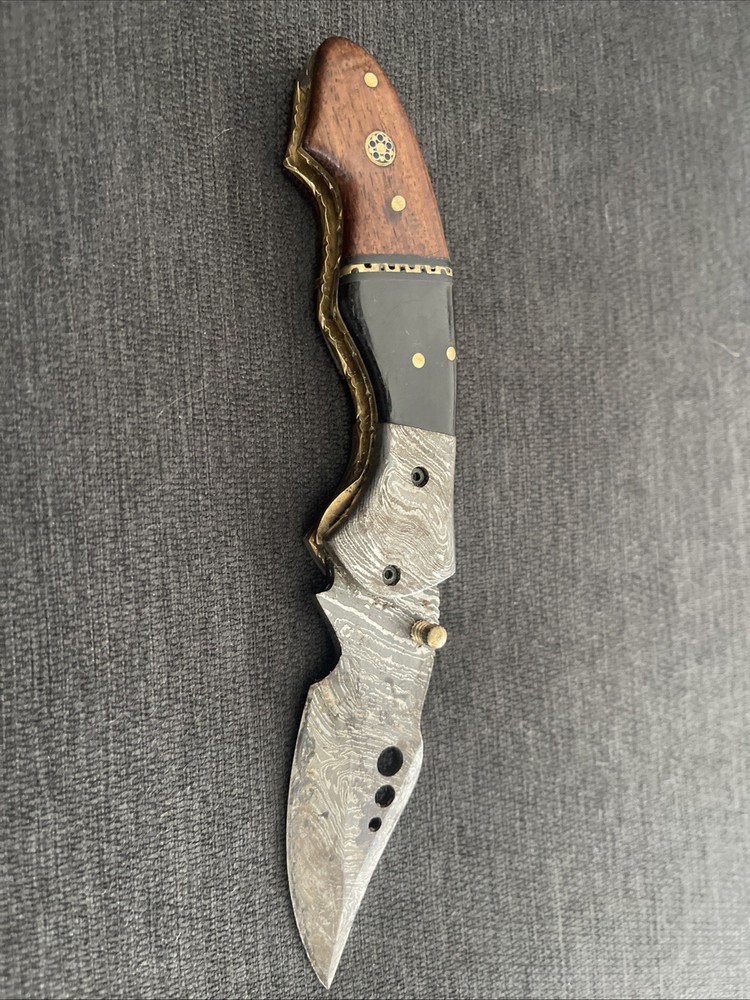 Damascus Steel Folding Pocket Knife