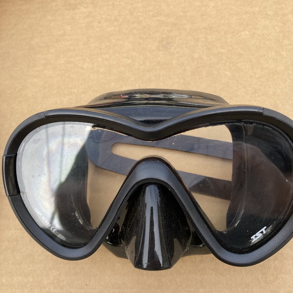 IST Diving Mask