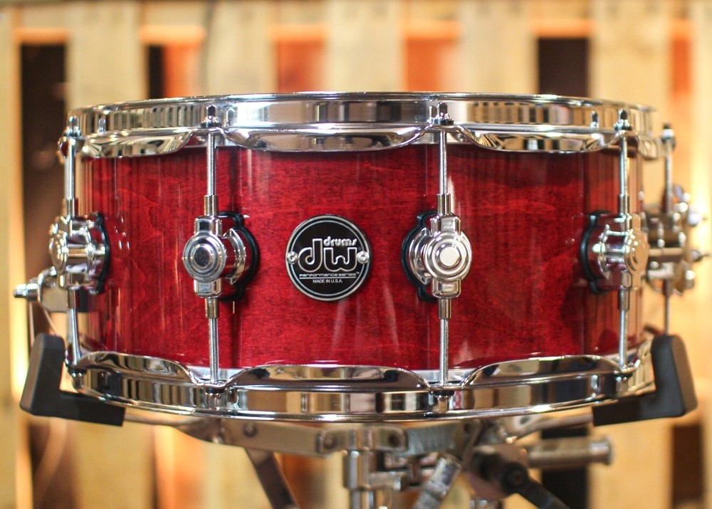 DW Performance Cherry Stain Lacquer Snare Drum - 5.5x14