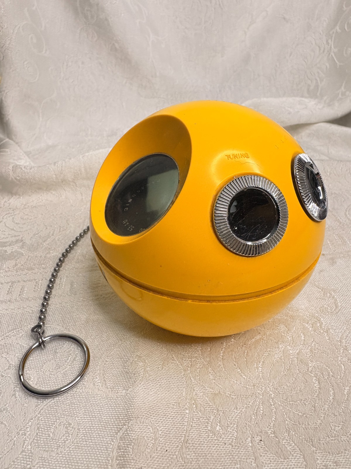 Panasonic Panapet Ball AM Radio Transistor Yellow R-70 Space Age Working Vintage