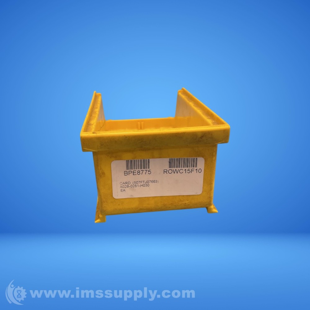 Quantum Storage Systems QUS220 Yellow Stackable Storage Bin FNIP