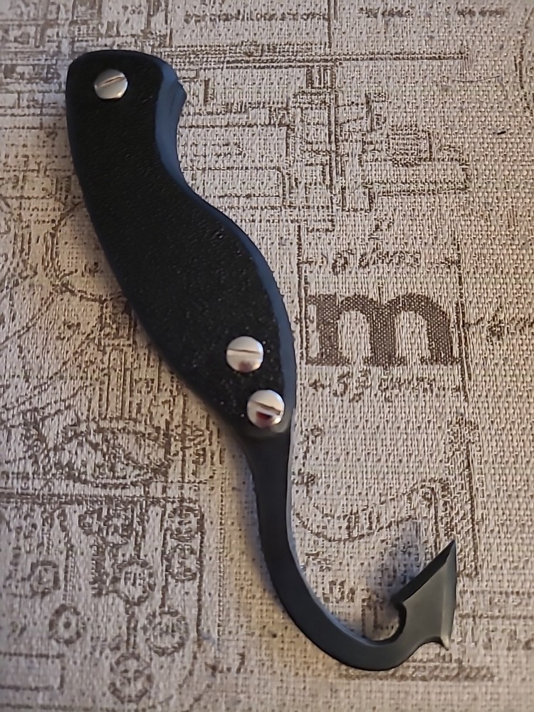 RcaneArtisan Handmade Friction Hook Folder