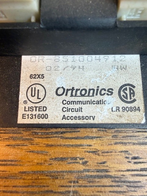 Ortronics 66 Block Patch Panel 62x5 Telecom Distribution Block w/ Mounting Back