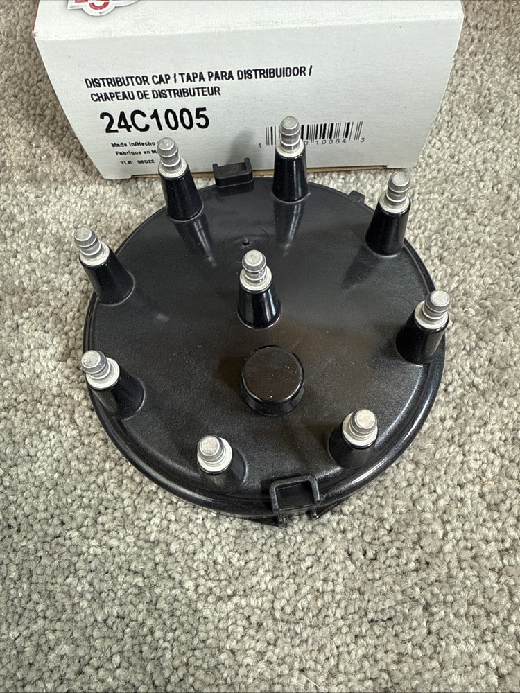 Distributor Cap-O.E. Replacement CARQUEST 24C1005