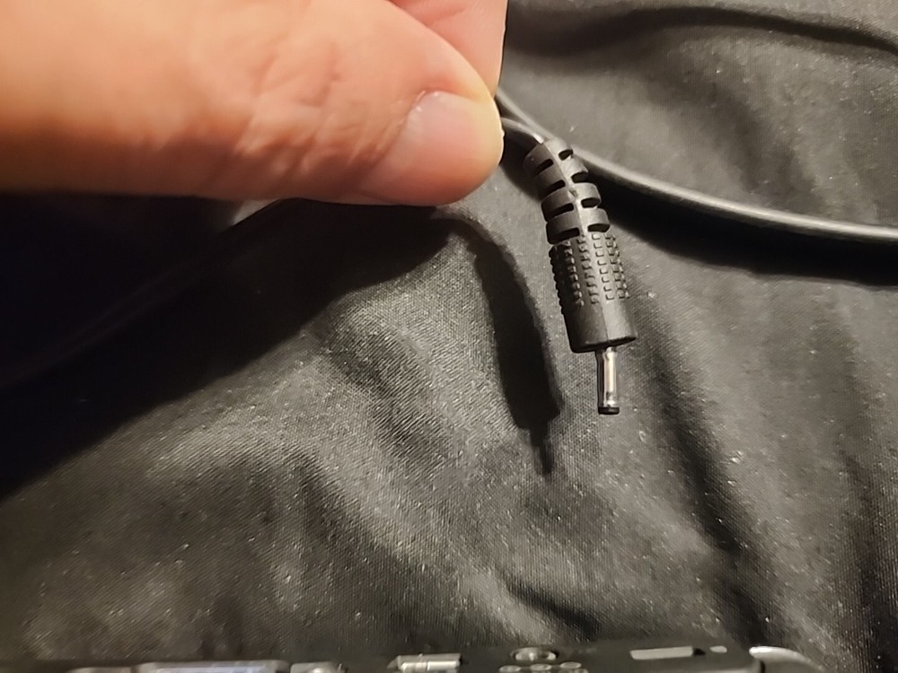 Elmo MO-1 Portable Visual Preseter Document Camera - No USB Connection